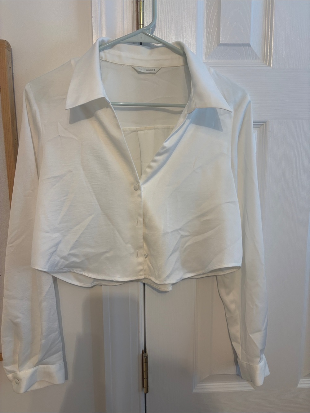 Zara White Cropped Button-Down Shirt